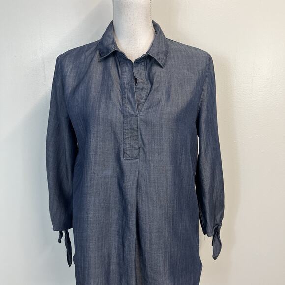 Liz Claiborne Blouse Shirt Tunic size Small Blue Denim Chambray Langenlook Barn - Picture 2 of 7